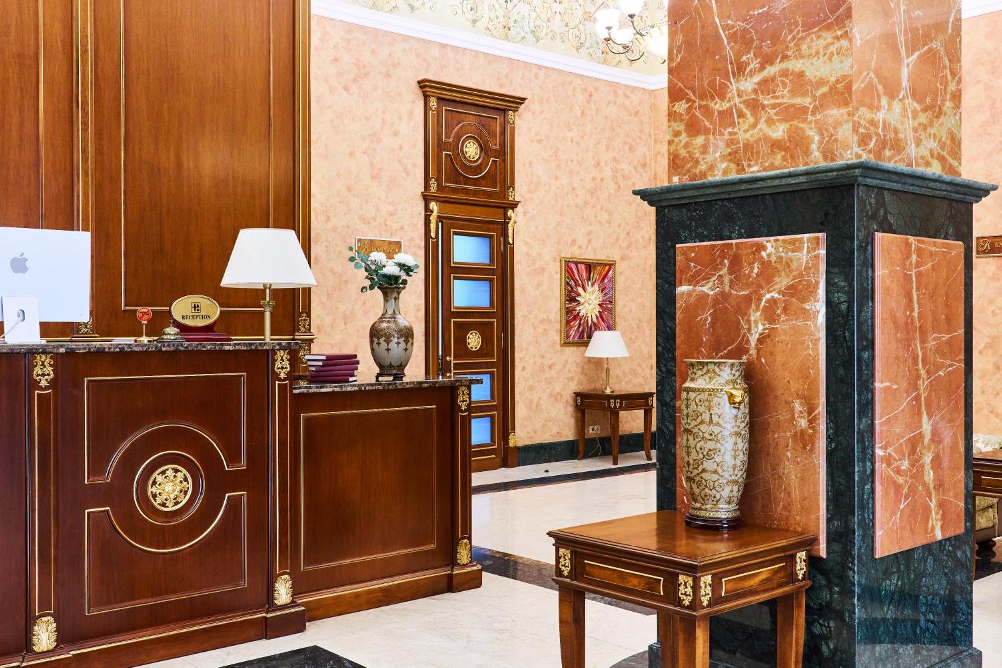 Kainar Hotel Shymkent Exterior photo